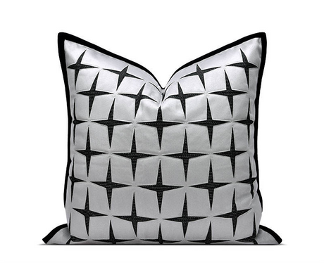 Chaze Skalvik, Luxury Pillow 60x60 cm