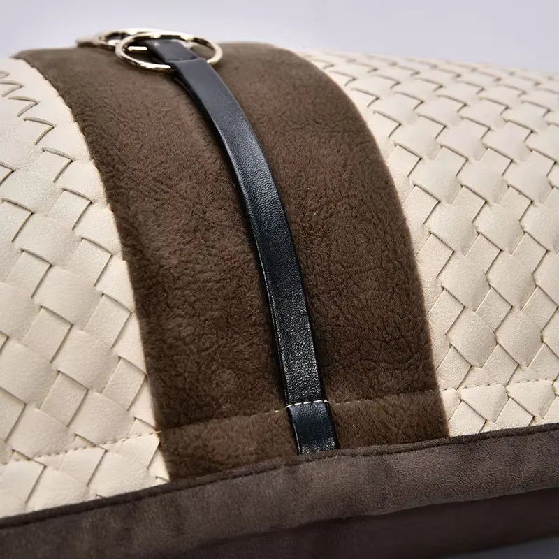 Chaze Rosdel, Luxury Pillow 30x50 cm