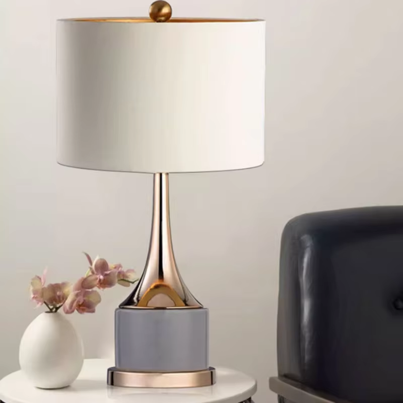 Chaze Halsbury, Table Lamp 38x82 cm