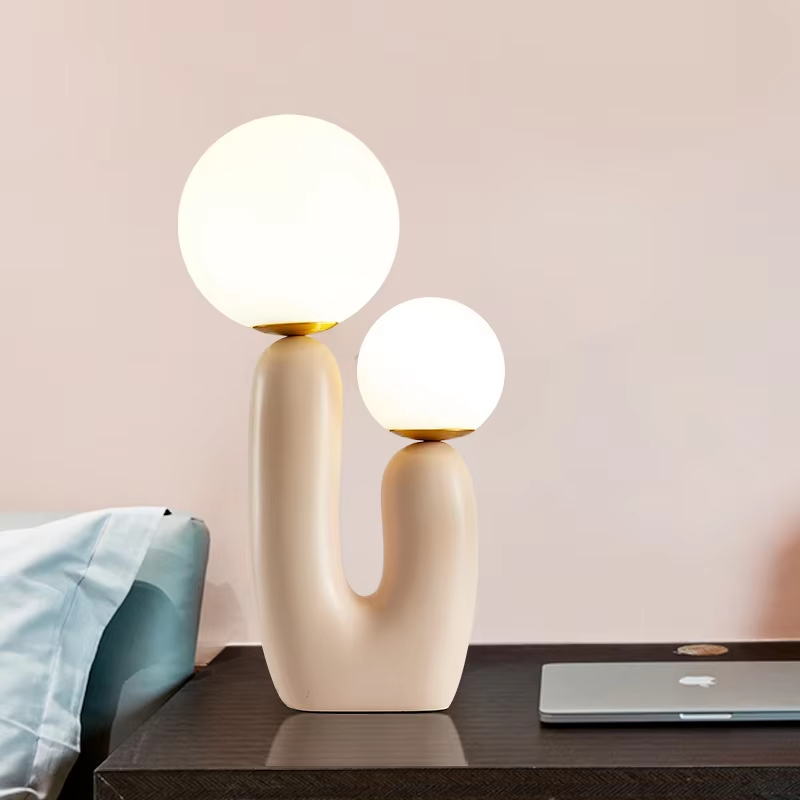 Chaze Thorvik, Table Lamp 44x15 cm