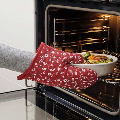 IKEA INAMARIA oven glove, patterned/red