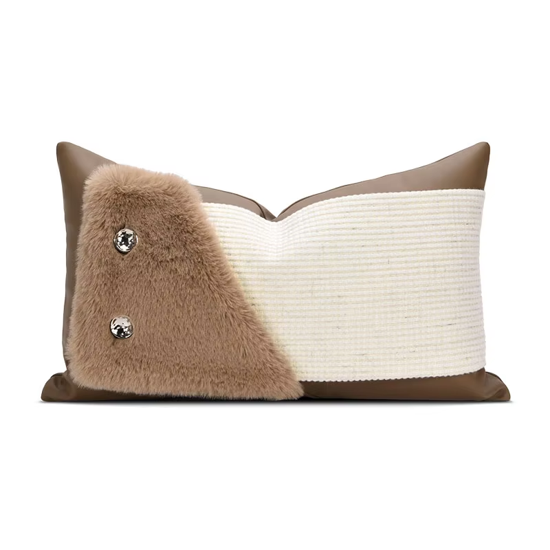 Chaze Lyndal, Luxury Pillow