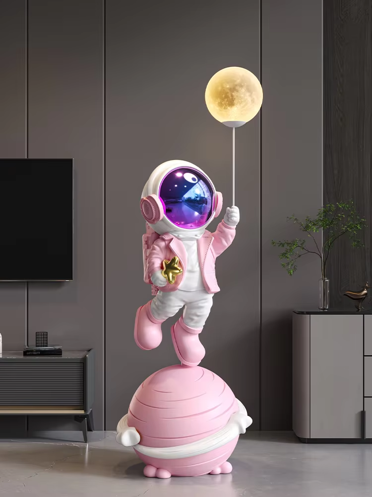 Chaze Kulpito Astro Figure Statue