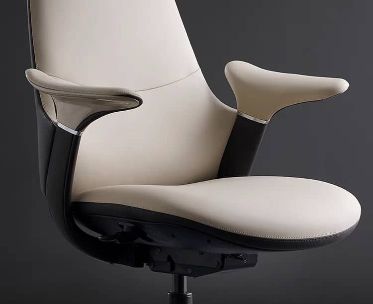 Chaze Medlin Boss Chair