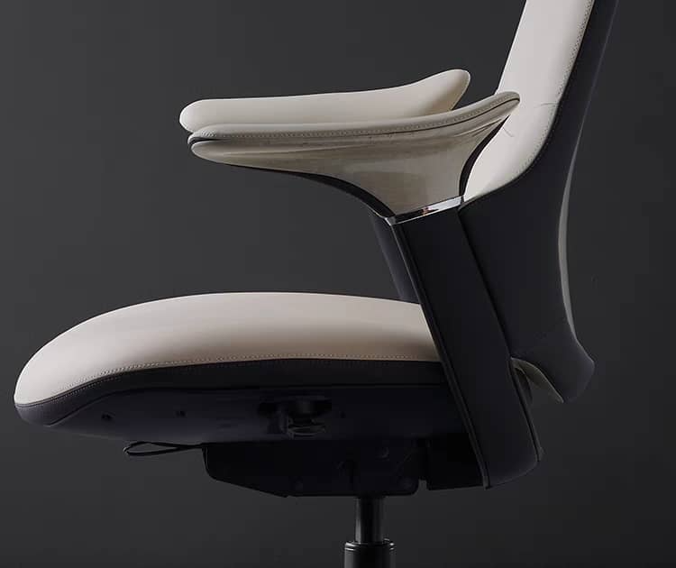 Chaze Medlin Boss Chair